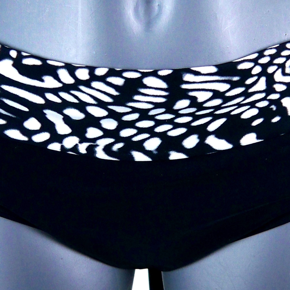 CHRISTINA Black Animal Print Banded